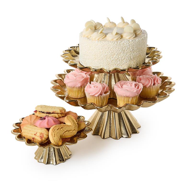 Scalloped Gold Stand: