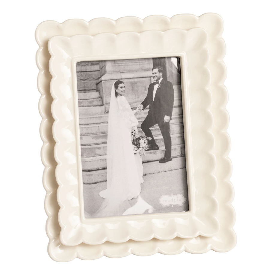 Scalloped Frame - Large
