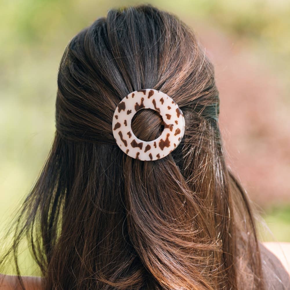 Blonde Tortoise | Medium | Flat Circle Hair Clip