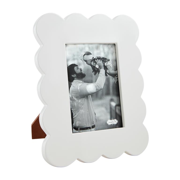 Large Scallop Lacquer Frame