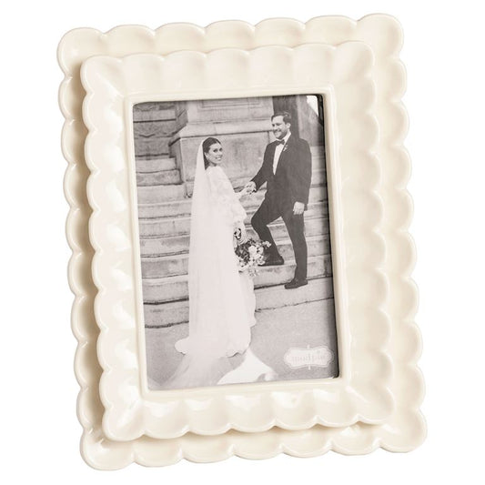 White Scalloped Frame - Large