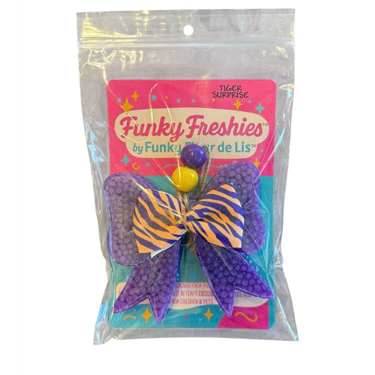 Tiger Bow Freshie: Tiger Surprise
