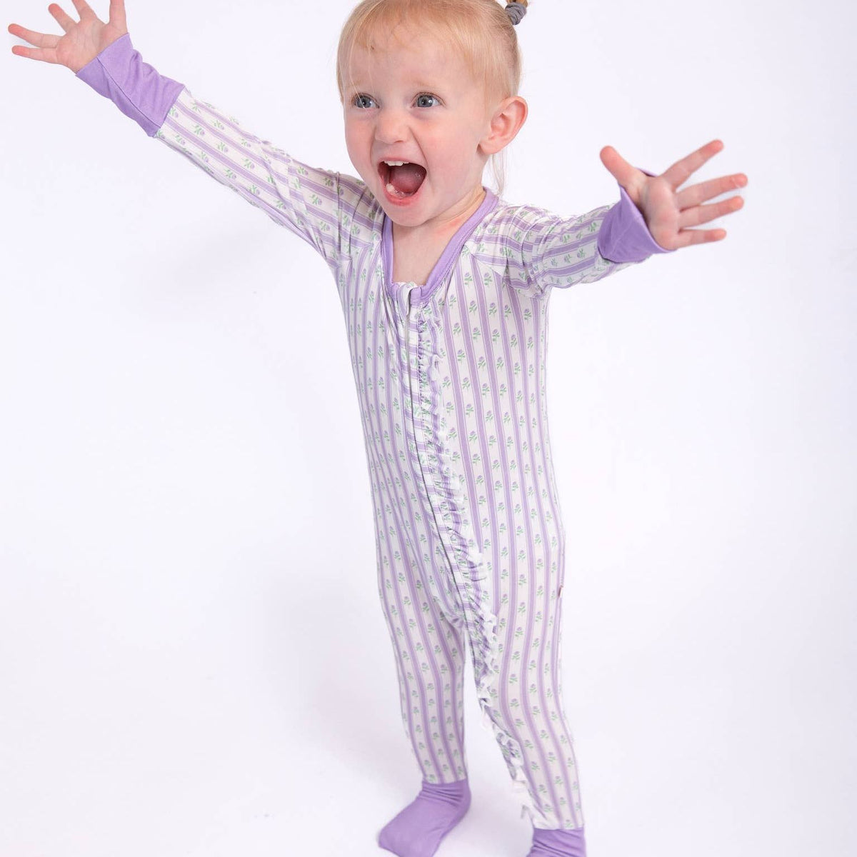 Lilac Ribbons Zippy: