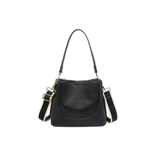 Corinna Shoulder Bag: Black