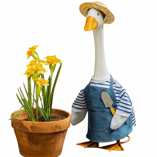 Giddy's Outfit: Gardening