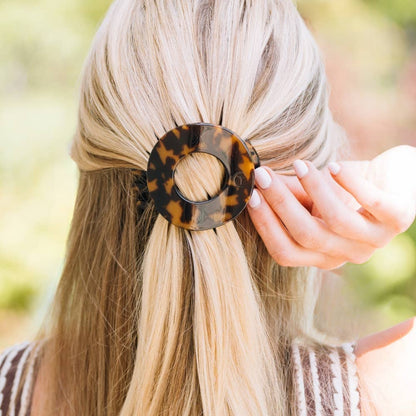 Tortoise | Medium | Flat Circle Hair Clip