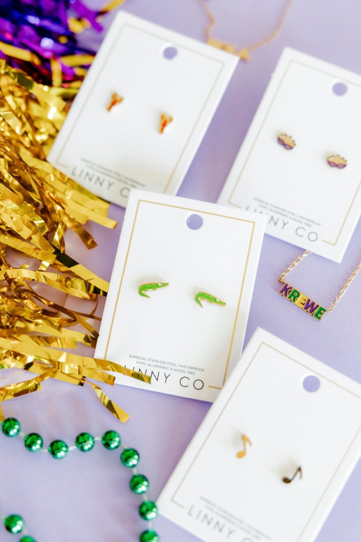 Screwback Stud Earrings - Gator