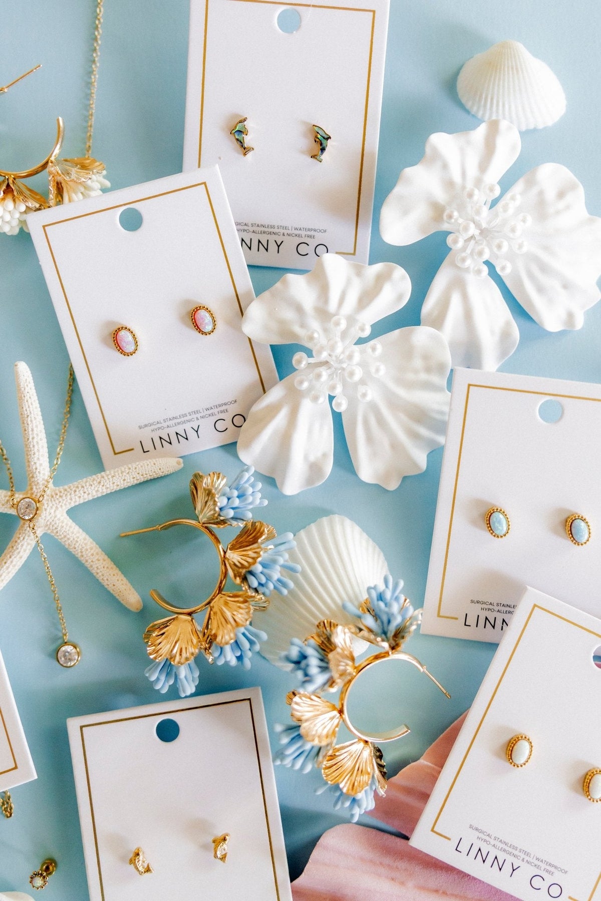 Screwback Stud Earrings - Luna Opal Light Pink