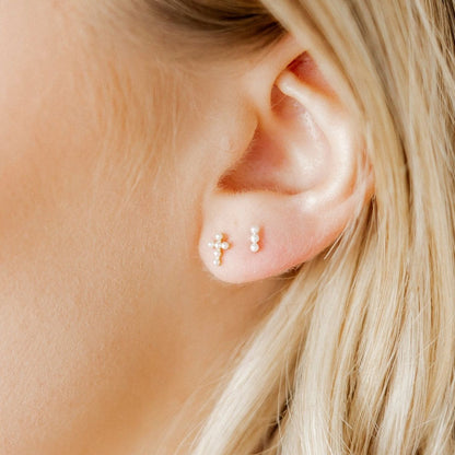 Screwback Stud Earrings - Janie Pearl