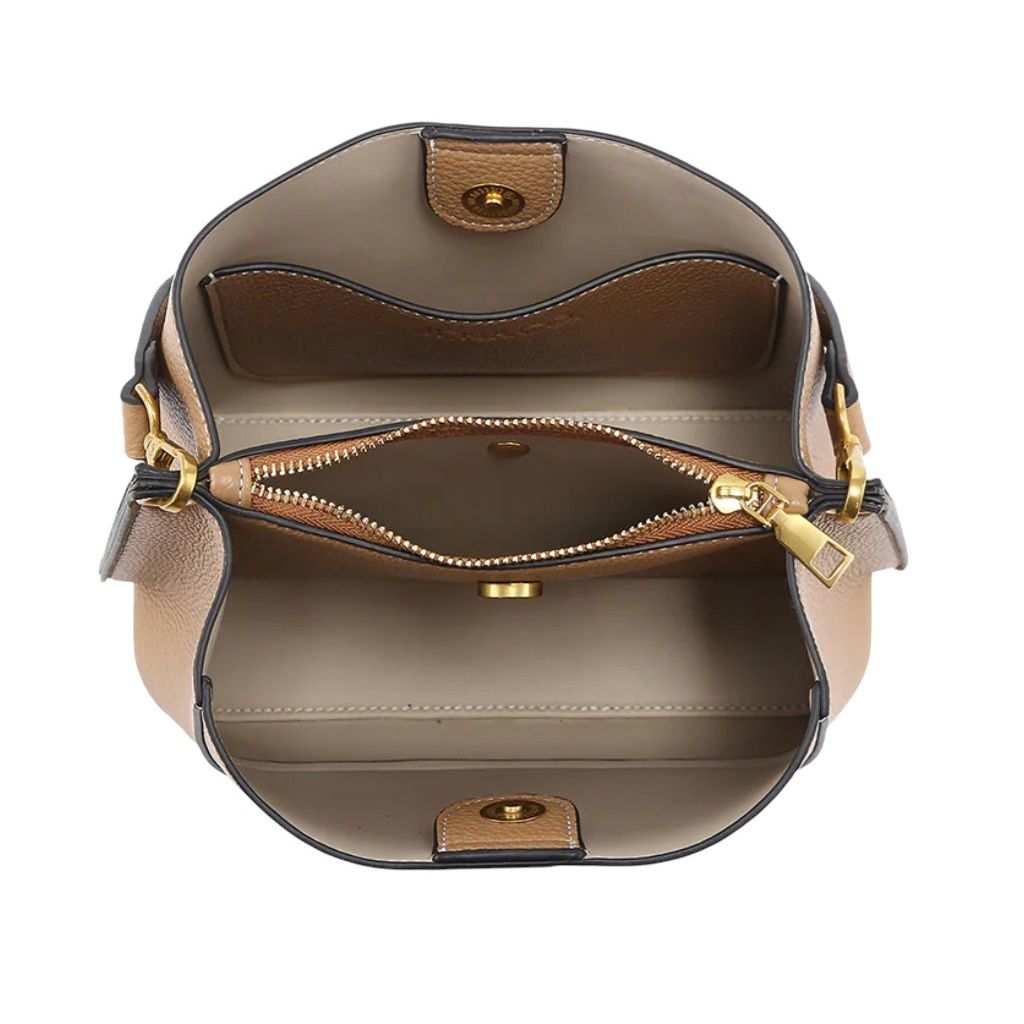 Corinna Shoulder Bag: Tan